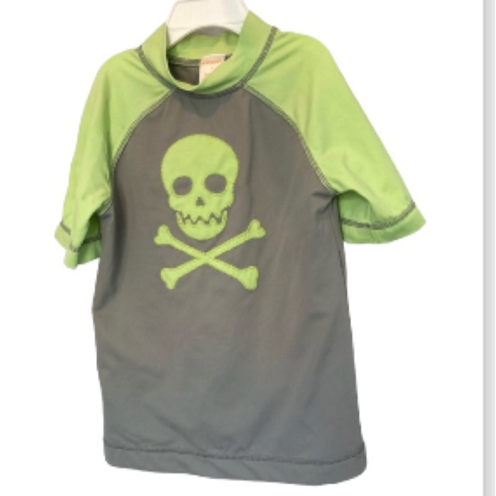 GYMBOREE Boys Skull and Bones Pirate Swim Top Rash Guard Lime Green Size 5